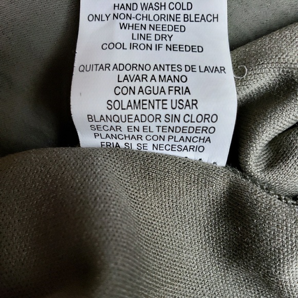 City Triangles | Olive green dress - Picture 6 of 6